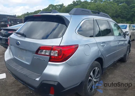 2018 Subaru Outback 2.5I Limited z USA, uszkodzony, nr VIN 4S4BSANC9J3201550